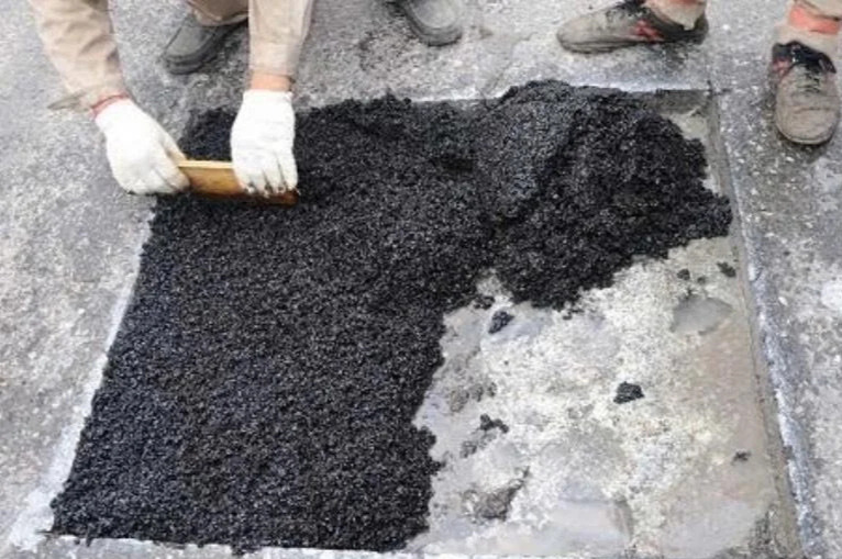 Carboncor asphalt - bê tông nhựa nguội thi công nhanh chóng - tiện lợi Carboncor asphalt - bê tông nhựa nguội thi công nhanh chóng - tiện lợi